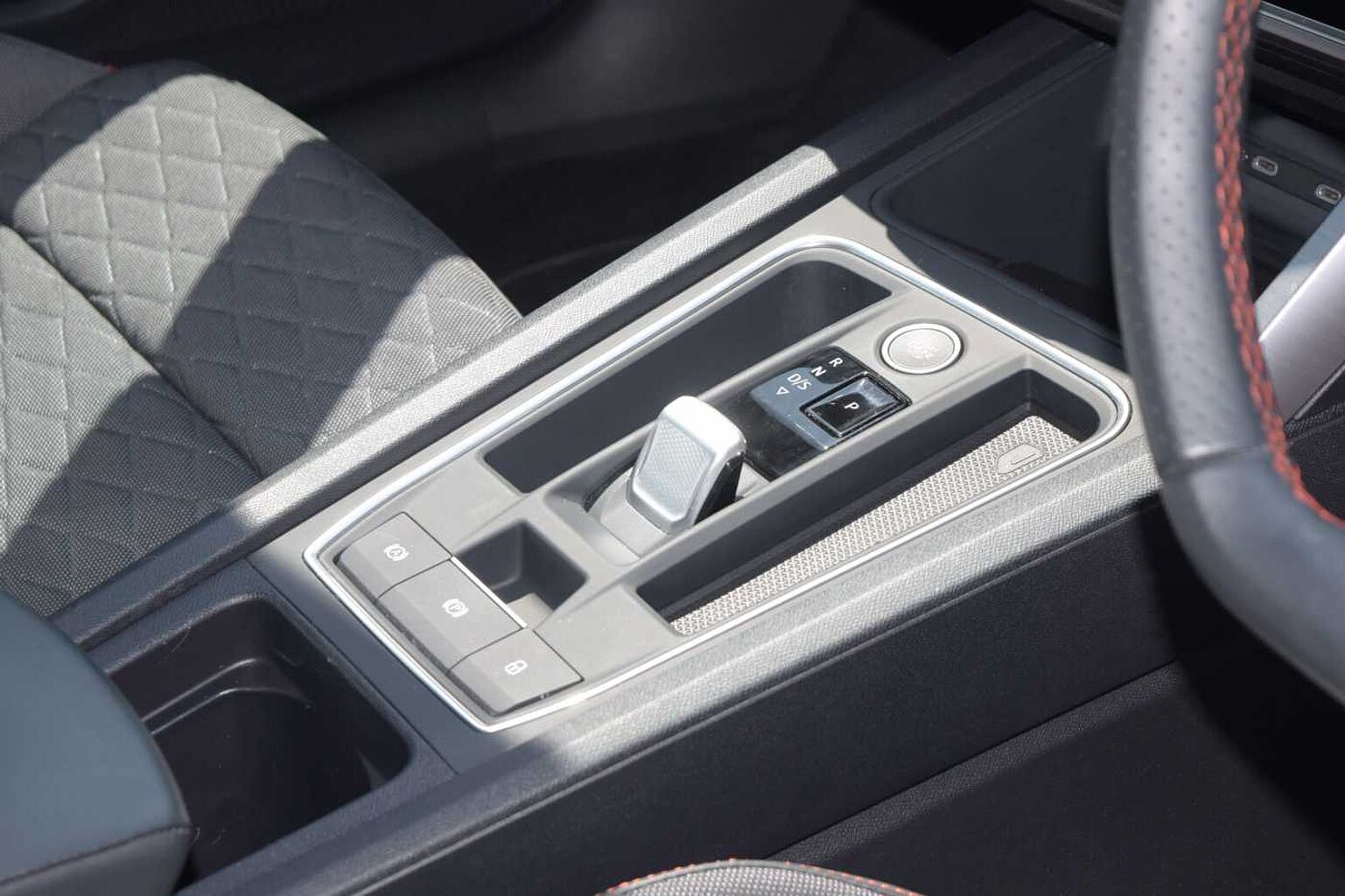 SEAT Leon 1.4 e-HYBRID (204ps) FR DSG