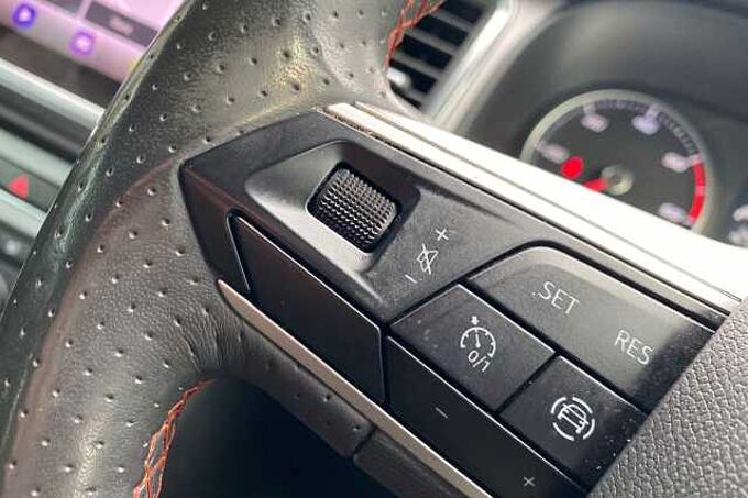 SEAT Ateca SUV 5-Door 2.0 TDI (150ps) FR