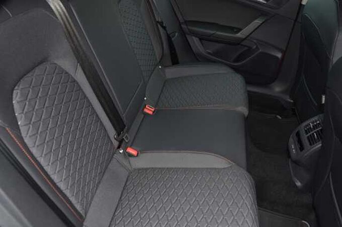 SEAT Leon 1.4 e-HYBRID (204ps) FR DSG