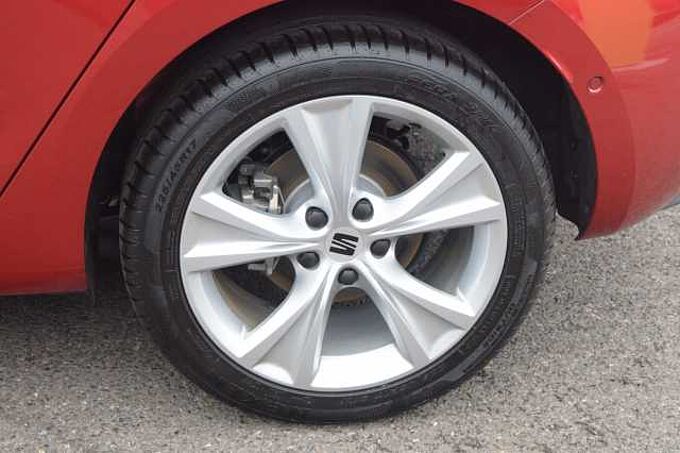 SEAT Leon 1.4 e-HYBRID (204ps) FR DSG