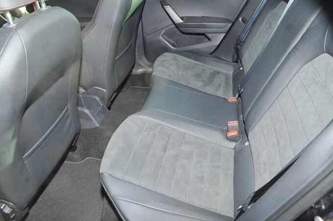 SEAT Arona 1.5 TSI 150 FR Sport 5dr DSG